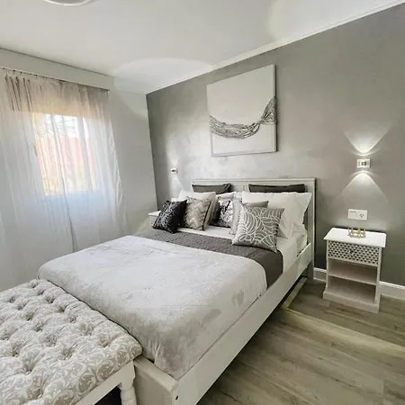 Design Boutique Apartment